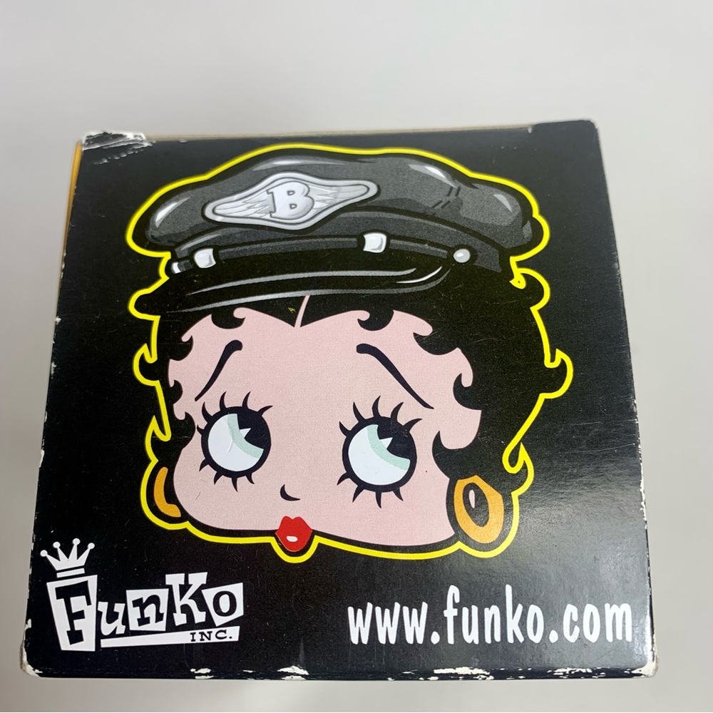 Funko Betty “Biker” Boop Wacky Wobbler. collectible Betty Boop bobble head - Picture 7 of 15
